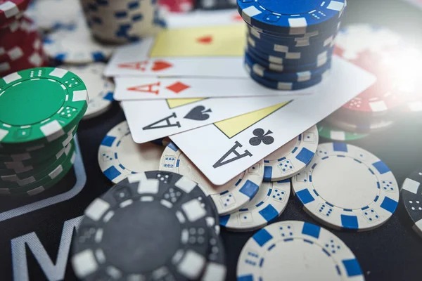 daftar kingdomtoto live-dealer studio with multi-camera broadcast setup and professional dealers
